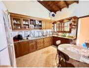 Amplia residencia en Fernando zona Norte