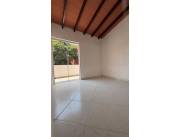 ALQUILO AMPLIA CASA ZONA PARQUE DE LA SALUD