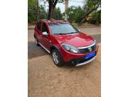 Vendo Renault Sandero Stepway año 2011