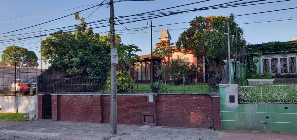 VENDO INMUEBLE+CASA EN ASUNCION — foto 2
