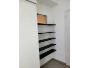 Vendo 160.000usd Triplex en barrio jara COD 4997