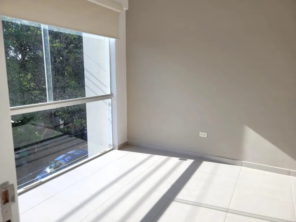 Vendo 160.000usd Triplex en barrio jara COD 4997 — фото 3