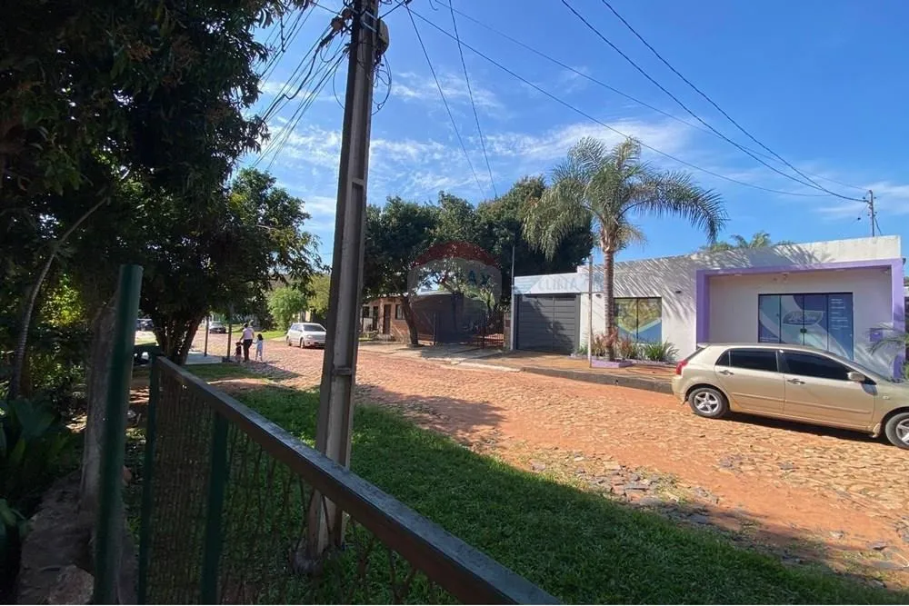 Casa en Venta – Ñemby Centro, Barrio Salinas — foto 2