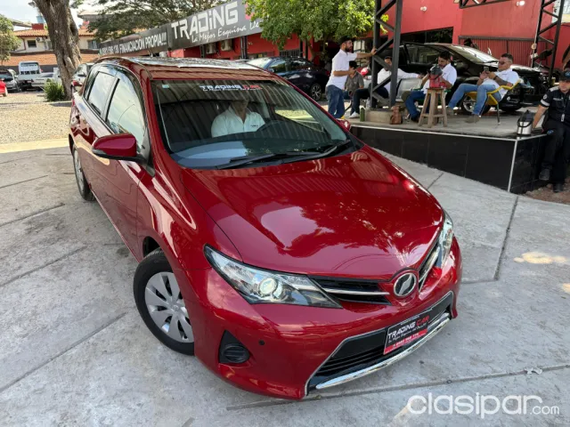 Toyota New Auris 2013 — foto 3