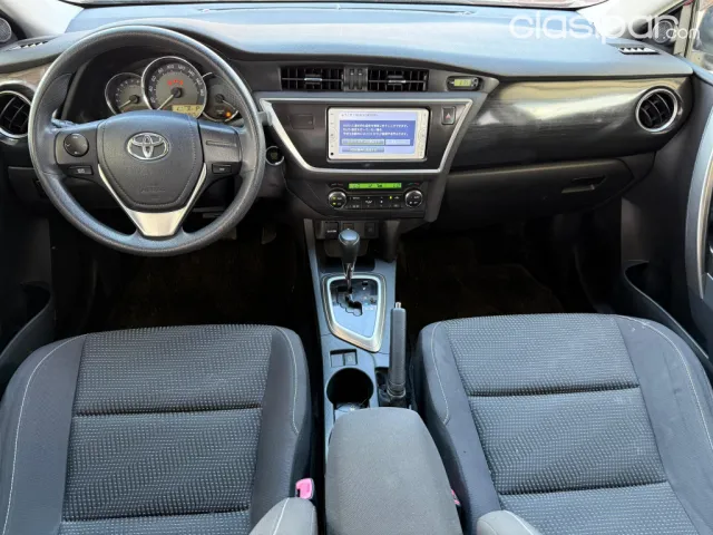Toyota New Auris 2013 — foto 6