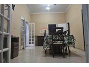 HERMOSA RESIDENCIA EN EL BO SAJONIA ASUNCION