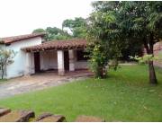 VENDO CASA EN MARIANO ROQUE ALONSO COD 5953