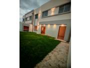 Vendo duplex en Mariano Roque Alonso