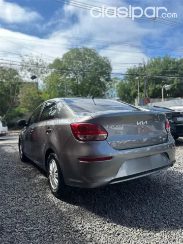 Kia Soluto 2022 — foto 4