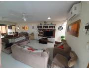 Alquilo casa cod 1581 . Iva incluido