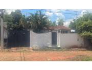 Se alquila bonita y amplia casa (compartido)