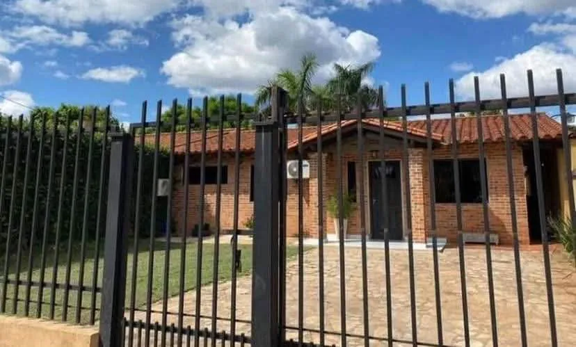 VENDO CASA EN LUQUE VILLA ADELA CONMEBOL COD 5978, — foto 3