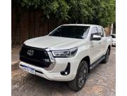 Vendo Toyota hilux 2022