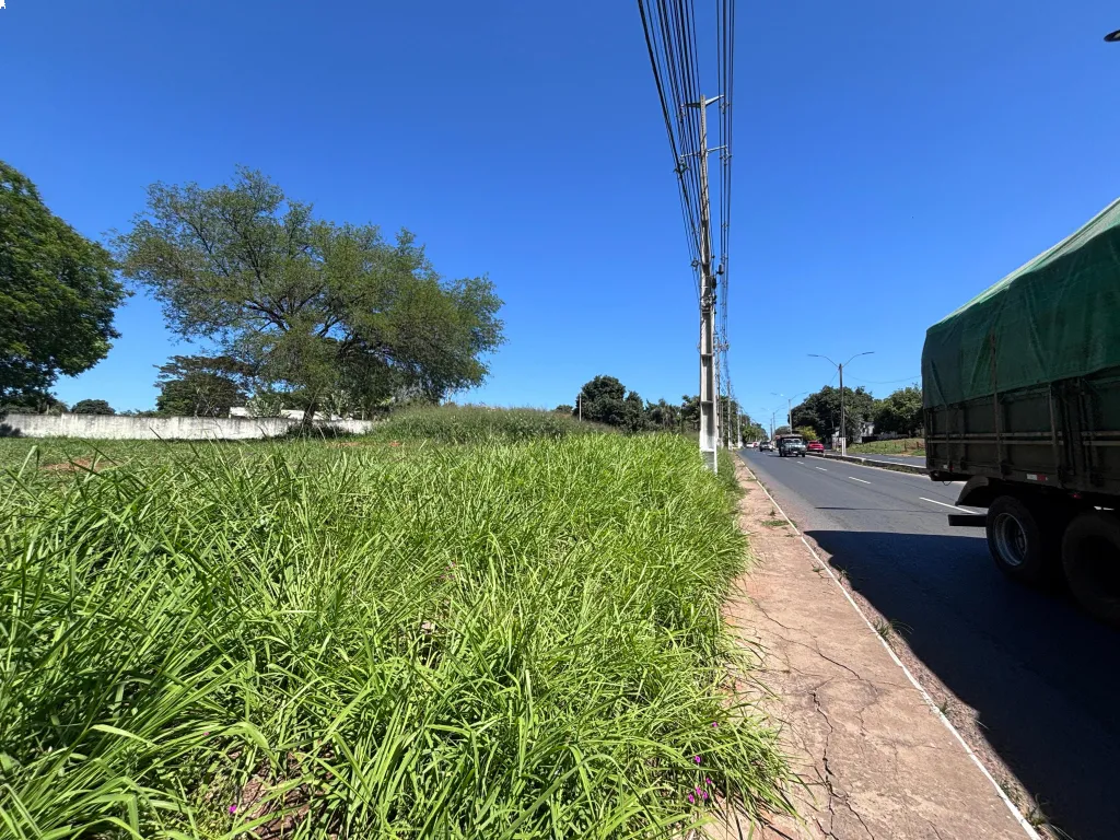 VENDO AMPLIO TERRENO EN SAN ANTONIO — foto 3