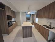 alquilo casa en condominio barrio los laureles mcal estigarribia