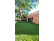 En Alquiler Casa en San Bernardino Zona Anfiteatro Por Diciembre ID:41827