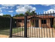 VENDO CASA EN LUQUE VILLA ADELA CONMEBOL COD 5978
