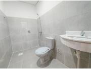 Alquilo coqueta casa en Mariano Roque Alonso Zona Fortis Mayorista