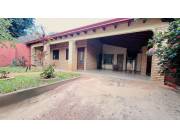 ALQUILO HERMOSA CASA DE 3 DORMITORIOS EN VILLA ELISA, ZONA 3 BOCAS