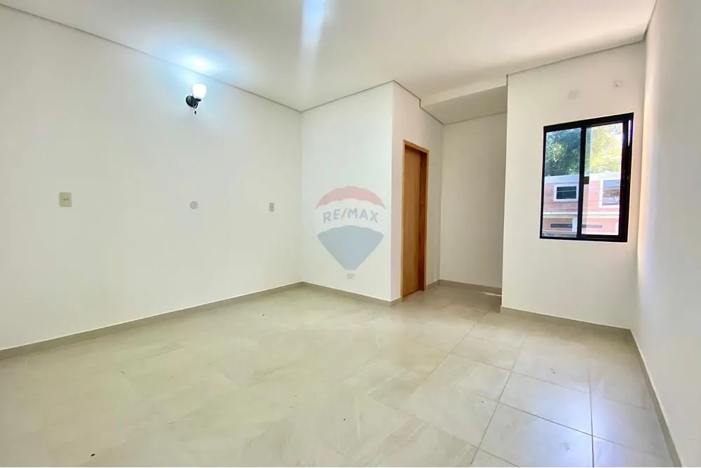 VENDO DUPLEX A ESTRENAR EN MARIANO ROQUE ALONSO — foto 3
