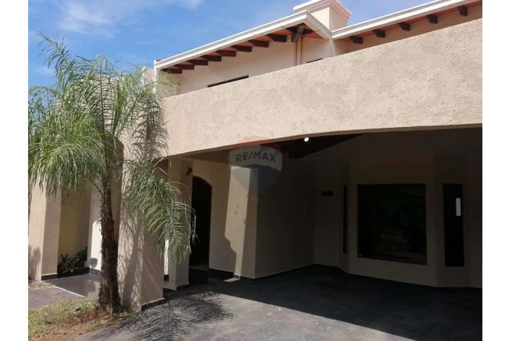 VENDO CASA EN SALVADOR DEL MUNDO — foto 2