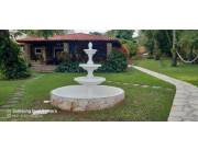 Construccion de fuentes de agua ornamentales.