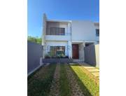 Vendo dúplex en Luque Loma Merlo zona Aeropuerto