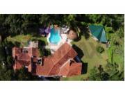 VENDO HERMOSA CASA EN SANBER