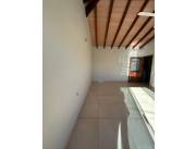 ALQUILO SALON COMERCIAL CON OFICINA Y DEPOSITO