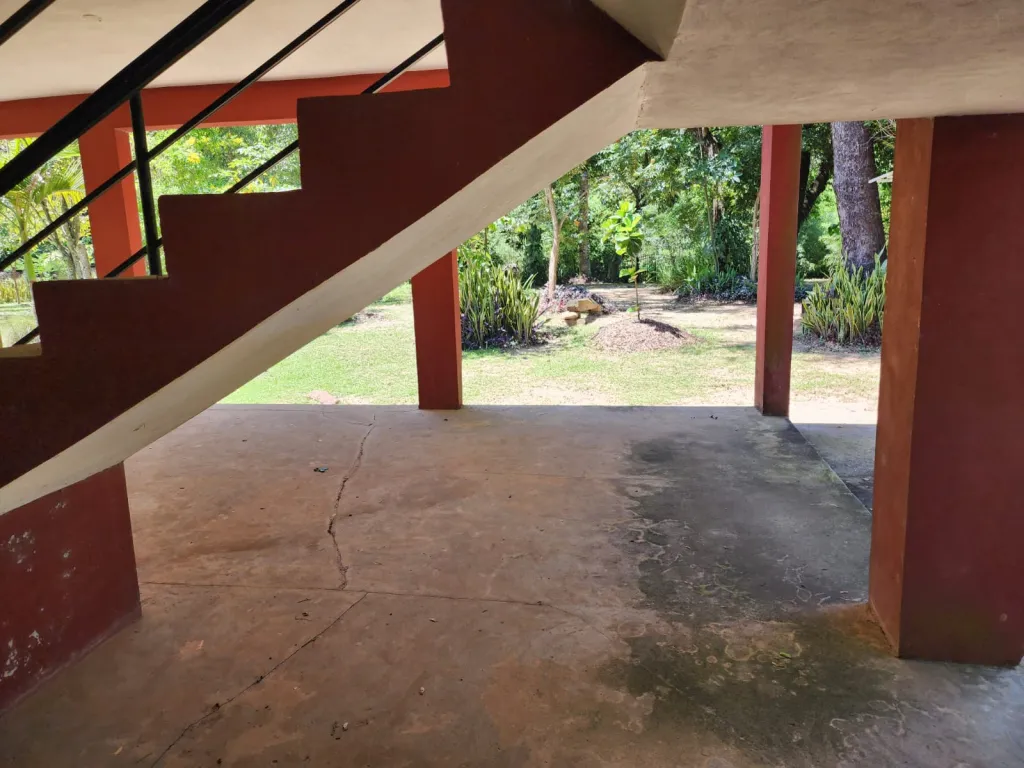 VENDO CASA EN ITACURUBI DE LA CORDILLERA — foto 3