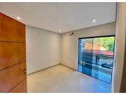 VENDO DUPLEX EN LAMBARE BARRIO SAN ISIDRO COD 5985