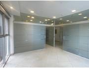 Se Alquila Oficina Corporativa con 5 ambientes amplios. En barrio Recoleta