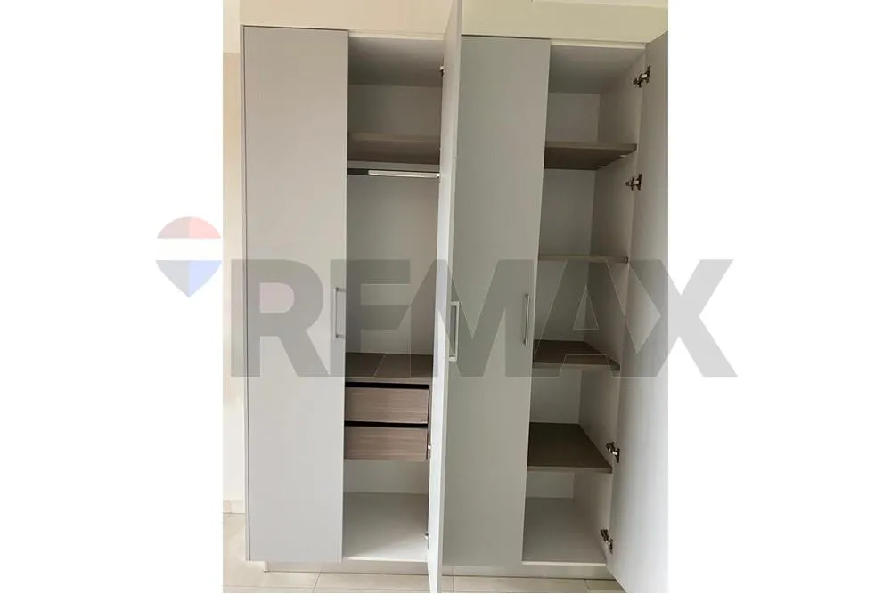 Departamento - Alquiler - Los Laureles, Paraguay — foto 3