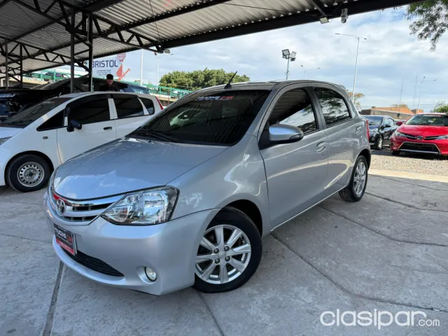 Toyota Etios 2017 - foto 2