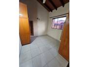 Alquilo Duplex de 3 dormitorios en Asuncion zona Ita Enramada a cuadras de Cavel