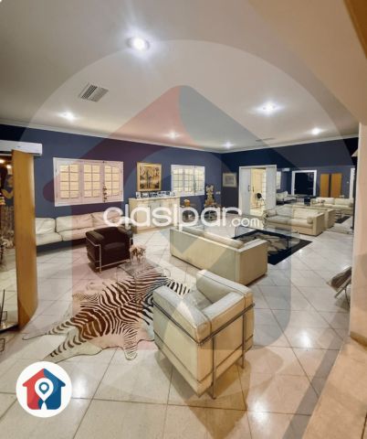 Terrenos - Remato casa a precio de terreno - Asuncion, sobre Avenida Primer Presidente