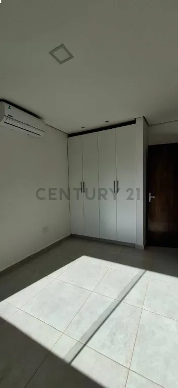 VENDO DUPLEX EN LOMA MERLO - LUQUE — foto 3