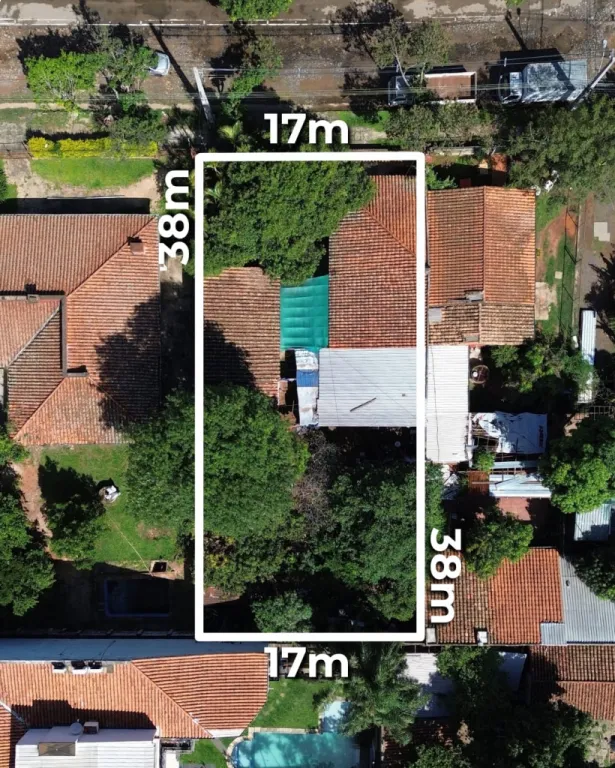VENDO AMPLIO TERRENO CON 17 METROS DE FRENTE EN VILLA AURELIA — foto 3