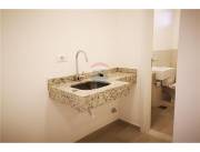 CÓMODA OFICINA ALQUILADA EN ZENITH F.B.!