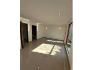 Vendo Fabuloso Duplex de 3 dormitorios con piscina en Luque zona Rakiura