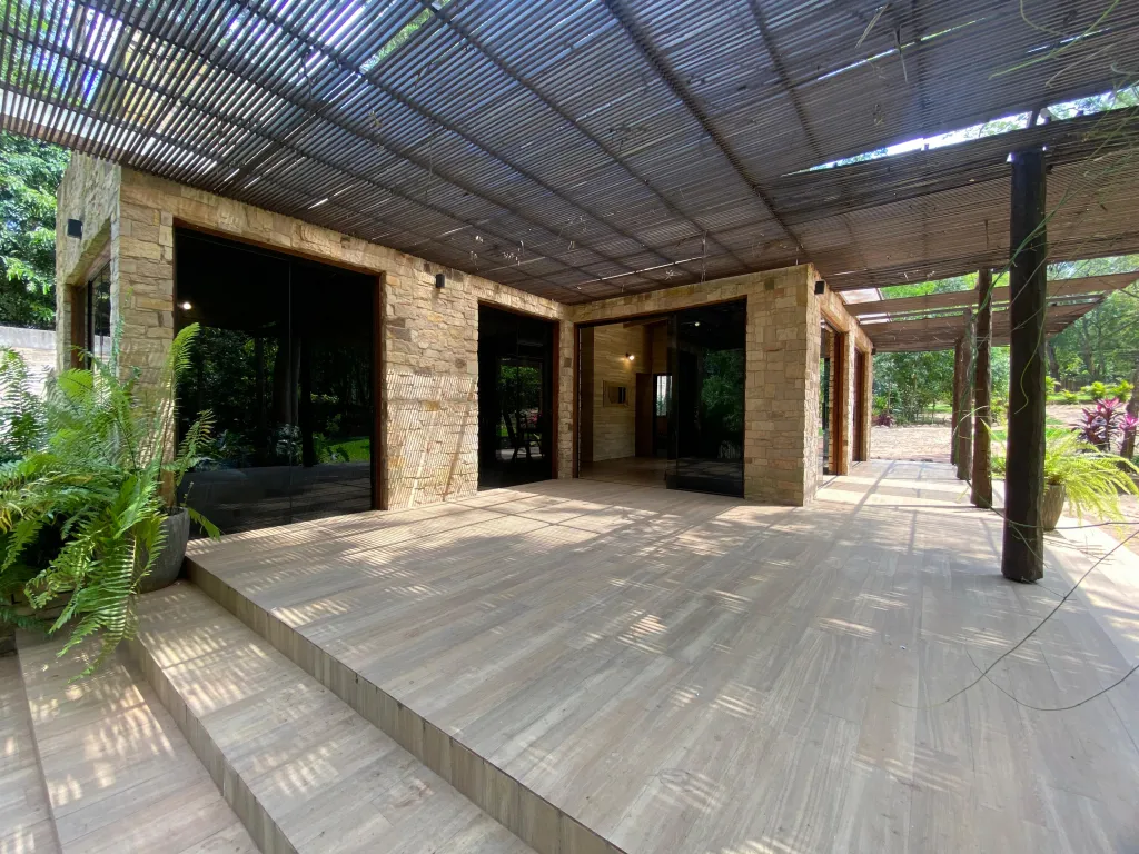 Propiedad de 4,238 m2 Zona Anfiteatro San Bernardino OFERTAAAA — foto 3