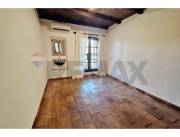 Casa - Alquiler - Ciudad Nueva, Paraguay