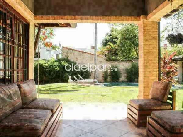 CASA EN VENTA EN SAN BERNARDINO - EXCELENTE UBICACIÓN A 100M DEL LAGO — foto 3