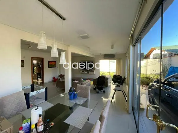 ALQUILO DÚPLEX EN VILLA GOLONDRINA LOMA PYTA — Foto 2