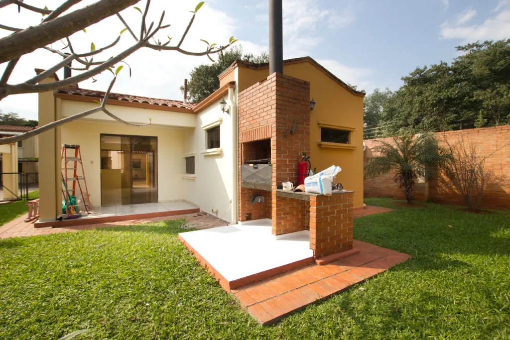 VENDO CASA EN CONDOMINIO SAN LORENZO — foto 2