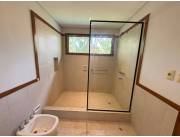 🏡 Alquiler – Casa en Barrio Mburukuja COD 3817