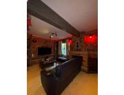 Departamento semi amoblado tipo dúplex de 250 m² en Trinidad a solo Gs 5.500.000