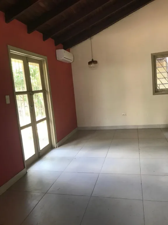 SAN CRISTÓBAL, PROX. DENIS ROA, GOETHE: 360M2 P CASA U OFICINA, 2 DORMIT, GARAJE, PATIO. — foto 3