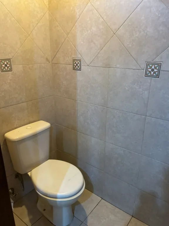 NUEVO PRECIO!ALQUILO SALÓN IDEAL PARA OFICINA 60 M2 BARRIO JARA ZONA QUINTA SAN JOSE ✔ AMP — photo 2