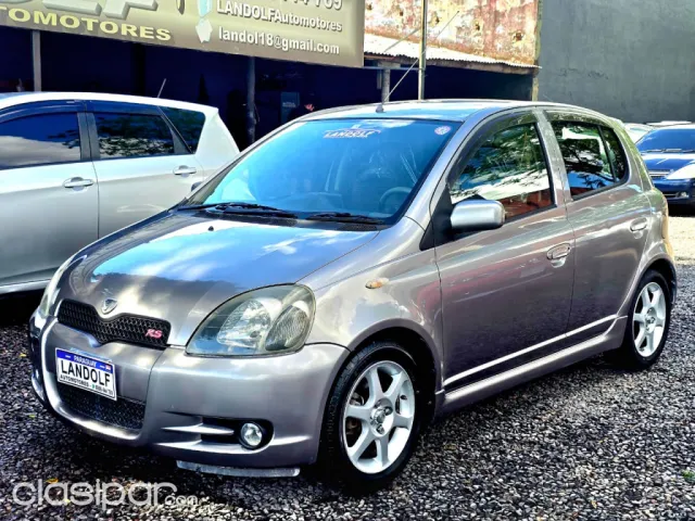 Toyota Vitz 2002 - foto 2